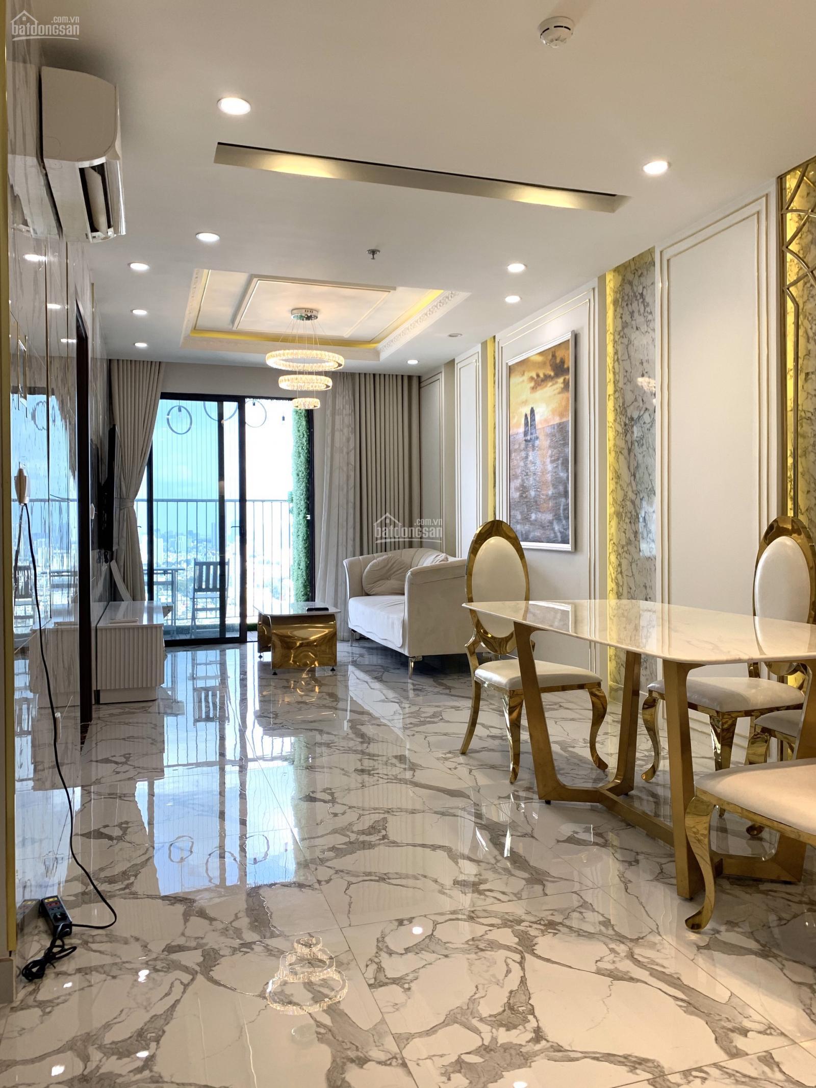 Bán căn hộ Oriental Plaza, Tân Phú, 78m2 2PN 2WC nhà đẹp, tiện ích, giá hấp dẫn.