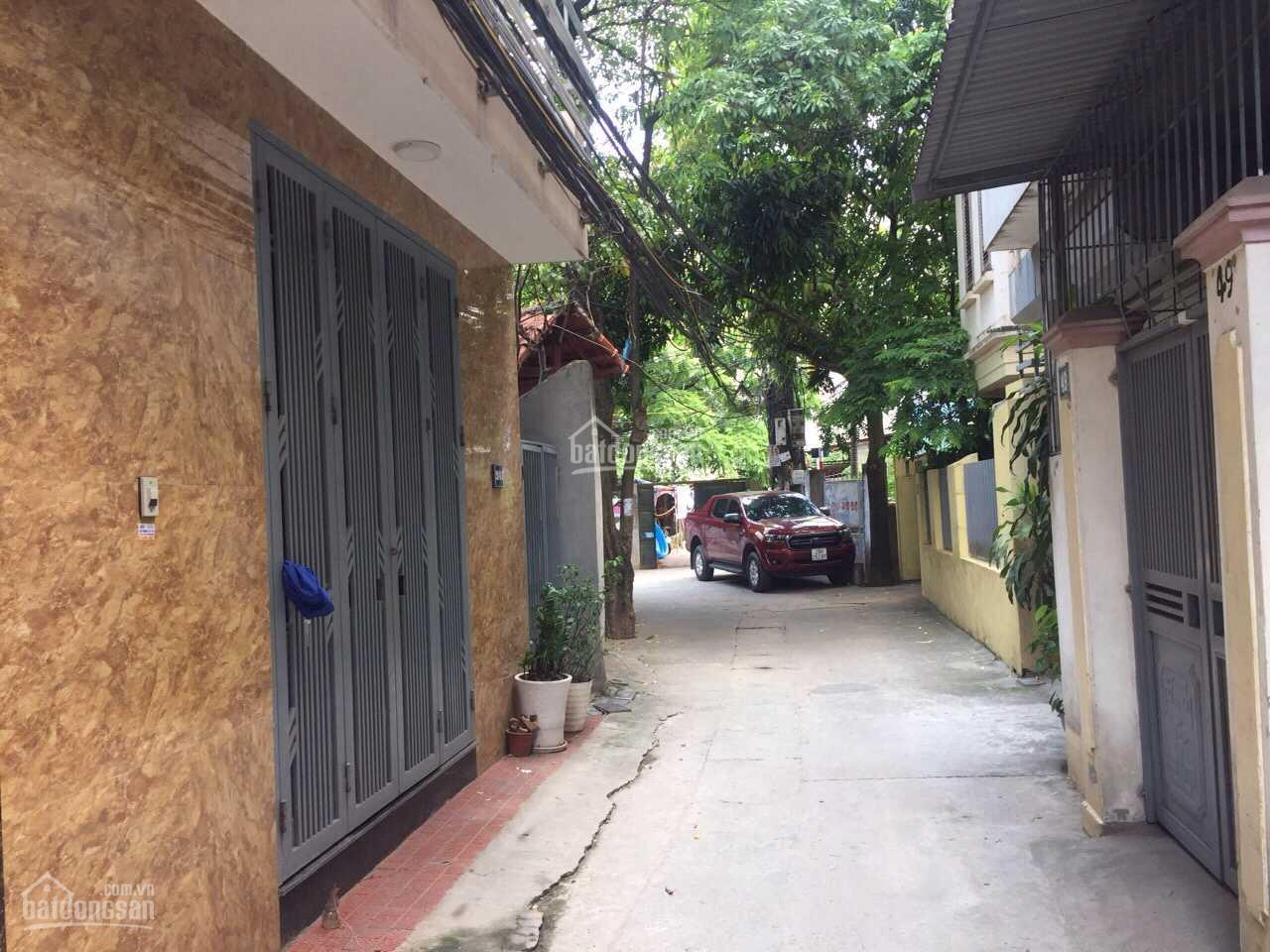 Bán chung cư bán đảo Linh Đàm, 60.7m2, có sổ đỏ chính chủ, 2 phòng ngủ, nội thất cao cấp