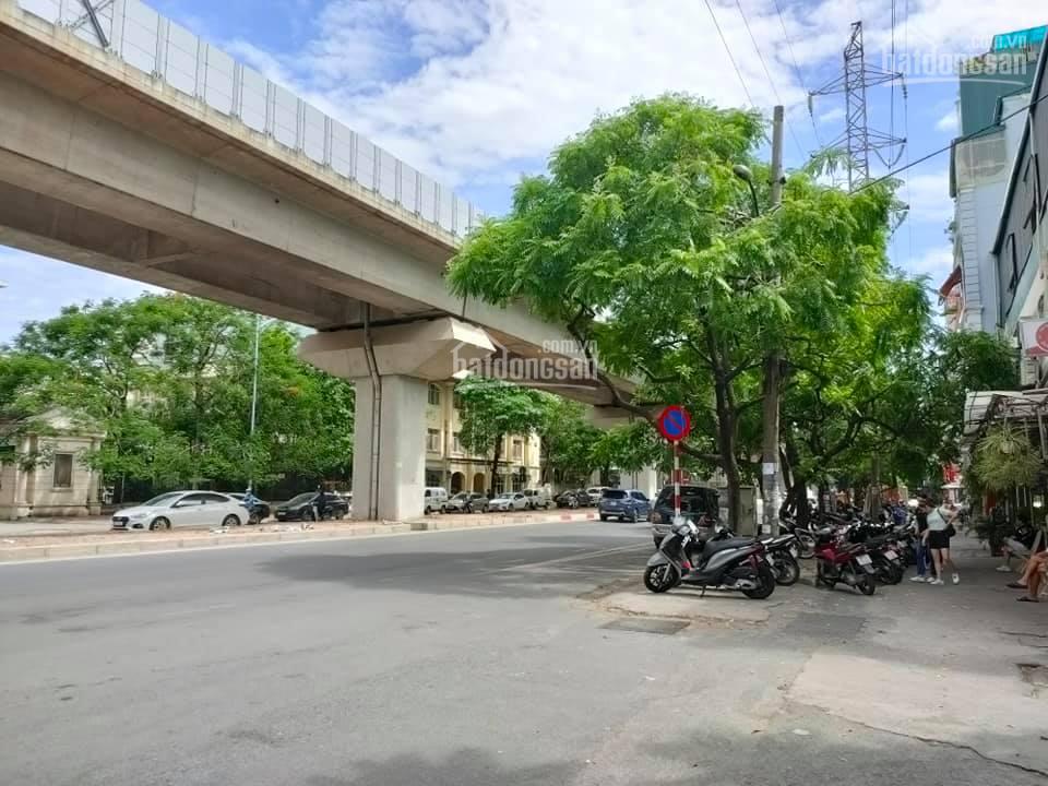 Bán đất mặt đường Hà Nội, đất mặt ngõ to, ô tô, KD, tòa văn phòng, chia lô tại Hào Nam, Đống Đa