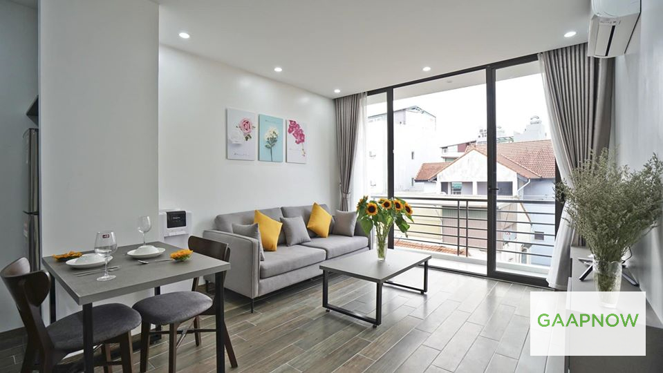 Cho thuê chung cư Five Star, căn hộ cao cấp, 76m2, 2pn 2wc full nội thất, 10.5tr/tháng.